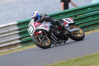 Vintage-motorcycle-club;eventdigitalimages;mallory-park;mallory-park-trackday-photographs;no-limits-trackdays;peter-wileman-photography;trackday-digital-images;trackday-photos;vmcc-festival-1000-bikes-photographs