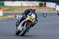 Vintage-motorcycle-club;eventdigitalimages;mallory-park;mallory-park-trackday-photographs;no-limits-trackdays;peter-wileman-photography;trackday-digital-images;trackday-photos;vmcc-festival-1000-bikes-photographs