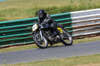 Vintage-motorcycle-club;eventdigitalimages;mallory-park;mallory-park-trackday-photographs;no-limits-trackdays;peter-wileman-photography;trackday-digital-images;trackday-photos;vmcc-festival-1000-bikes-photographs