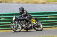 Vintage-motorcycle-club;eventdigitalimages;mallory-park;mallory-park-trackday-photographs;no-limits-trackdays;peter-wileman-photography;trackday-digital-images;trackday-photos;vmcc-festival-1000-bikes-photographs