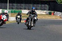 Vintage-motorcycle-club;eventdigitalimages;mallory-park;mallory-park-trackday-photographs;no-limits-trackdays;peter-wileman-photography;trackday-digital-images;trackday-photos;vmcc-festival-1000-bikes-photographs
