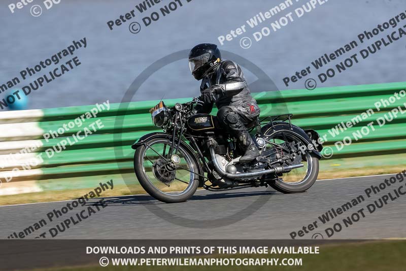 enduro digital images;event digital images;eventdigitalimages;mallory park;mallory park photographs;mallory park trackday;mallory park trackday photographs;no limits trackdays;peter wileman photography;racing digital images;trackday digital images;trackday photos