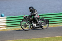 enduro-digital-images;event-digital-images;eventdigitalimages;mallory-park;mallory-park-photographs;mallory-park-trackday;mallory-park-trackday-photographs;no-limits-trackdays;peter-wileman-photography;racing-digital-images;trackday-digital-images;trackday-photos