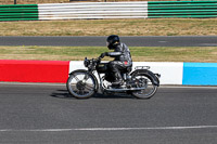 enduro-digital-images;event-digital-images;eventdigitalimages;mallory-park;mallory-park-photographs;mallory-park-trackday;mallory-park-trackday-photographs;no-limits-trackdays;peter-wileman-photography;racing-digital-images;trackday-digital-images;trackday-photos