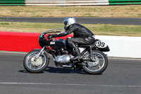 enduro-digital-images;event-digital-images;eventdigitalimages;mallory-park;mallory-park-photographs;mallory-park-trackday;mallory-park-trackday-photographs;no-limits-trackdays;peter-wileman-photography;racing-digital-images;trackday-digital-images;trackday-photos