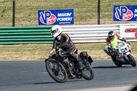 enduro-digital-images;event-digital-images;eventdigitalimages;mallory-park;mallory-park-photographs;mallory-park-trackday;mallory-park-trackday-photographs;no-limits-trackdays;peter-wileman-photography;racing-digital-images;trackday-digital-images;trackday-photos