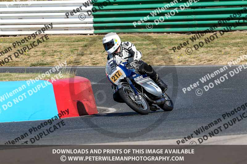 enduro digital images;event digital images;eventdigitalimages;mallory park;mallory park photographs;mallory park trackday;mallory park trackday photographs;no limits trackdays;peter wileman photography;racing digital images;trackday digital images;trackday photos