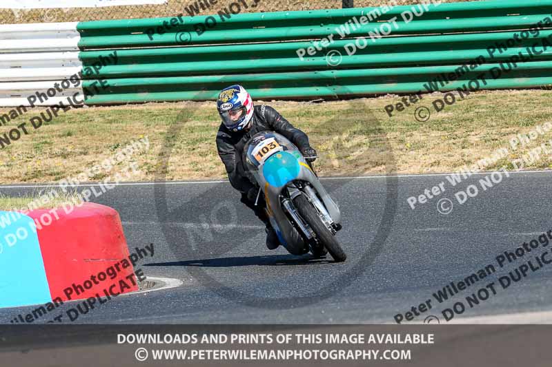 enduro digital images;event digital images;eventdigitalimages;mallory park;mallory park photographs;mallory park trackday;mallory park trackday photographs;no limits trackdays;peter wileman photography;racing digital images;trackday digital images;trackday photos