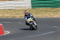 enduro-digital-images;event-digital-images;eventdigitalimages;mallory-park;mallory-park-photographs;mallory-park-trackday;mallory-park-trackday-photographs;no-limits-trackdays;peter-wileman-photography;racing-digital-images;trackday-digital-images;trackday-photos