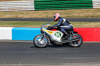 enduro-digital-images;event-digital-images;eventdigitalimages;mallory-park;mallory-park-photographs;mallory-park-trackday;mallory-park-trackday-photographs;no-limits-trackdays;peter-wileman-photography;racing-digital-images;trackday-digital-images;trackday-photos