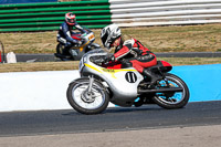 enduro-digital-images;event-digital-images;eventdigitalimages;mallory-park;mallory-park-photographs;mallory-park-trackday;mallory-park-trackday-photographs;no-limits-trackdays;peter-wileman-photography;racing-digital-images;trackday-digital-images;trackday-photos
