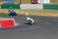 enduro-digital-images;event-digital-images;eventdigitalimages;mallory-park;mallory-park-photographs;mallory-park-trackday;mallory-park-trackday-photographs;no-limits-trackdays;peter-wileman-photography;racing-digital-images;trackday-digital-images;trackday-photos