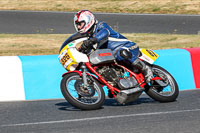enduro-digital-images;event-digital-images;eventdigitalimages;mallory-park;mallory-park-photographs;mallory-park-trackday;mallory-park-trackday-photographs;no-limits-trackdays;peter-wileman-photography;racing-digital-images;trackday-digital-images;trackday-photos