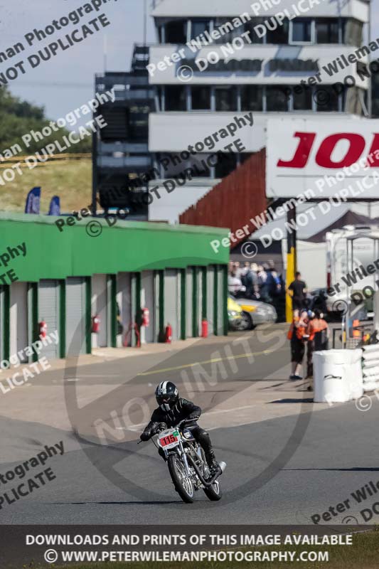 enduro digital images;event digital images;eventdigitalimages;mallory park;mallory park photographs;mallory park trackday;mallory park trackday photographs;no limits trackdays;peter wileman photography;racing digital images;trackday digital images;trackday photos
