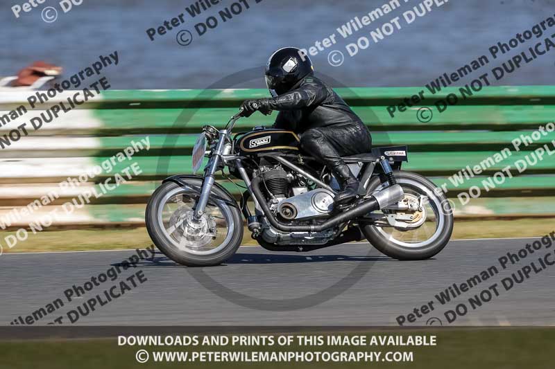 enduro digital images;event digital images;eventdigitalimages;mallory park;mallory park photographs;mallory park trackday;mallory park trackday photographs;no limits trackdays;peter wileman photography;racing digital images;trackday digital images;trackday photos