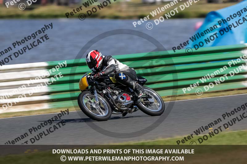 enduro digital images;event digital images;eventdigitalimages;mallory park;mallory park photographs;mallory park trackday;mallory park trackday photographs;no limits trackdays;peter wileman photography;racing digital images;trackday digital images;trackday photos