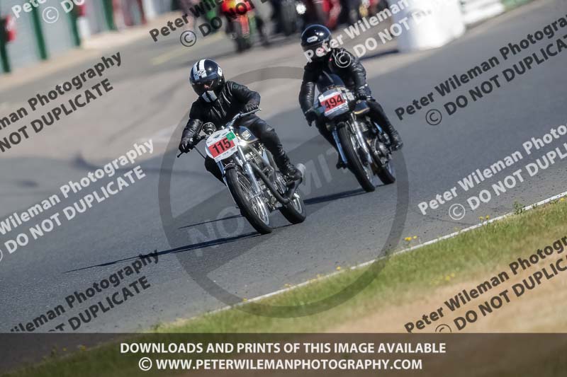 enduro digital images;event digital images;eventdigitalimages;mallory park;mallory park photographs;mallory park trackday;mallory park trackday photographs;no limits trackdays;peter wileman photography;racing digital images;trackday digital images;trackday photos