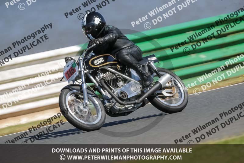 enduro digital images;event digital images;eventdigitalimages;mallory park;mallory park photographs;mallory park trackday;mallory park trackday photographs;no limits trackdays;peter wileman photography;racing digital images;trackday digital images;trackday photos