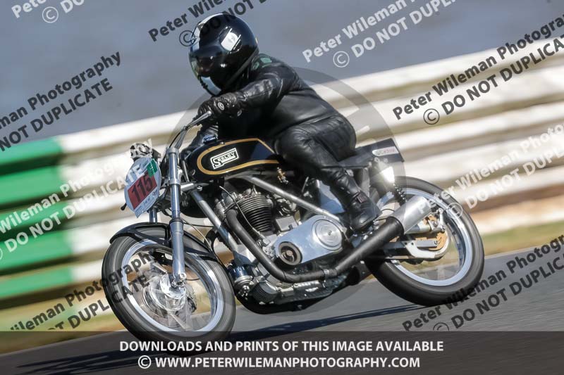 enduro digital images;event digital images;eventdigitalimages;mallory park;mallory park photographs;mallory park trackday;mallory park trackday photographs;no limits trackdays;peter wileman photography;racing digital images;trackday digital images;trackday photos