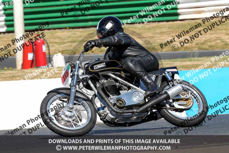 enduro digital images;event digital images;eventdigitalimages;mallory park;mallory park photographs;mallory park trackday;mallory park trackday photographs;no limits trackdays;peter wileman photography;racing digital images;trackday digital images;trackday photos