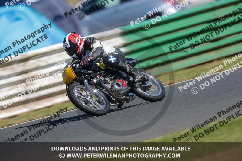 enduro digital images;event digital images;eventdigitalimages;mallory park;mallory park photographs;mallory park trackday;mallory park trackday photographs;no limits trackdays;peter wileman photography;racing digital images;trackday digital images;trackday photos