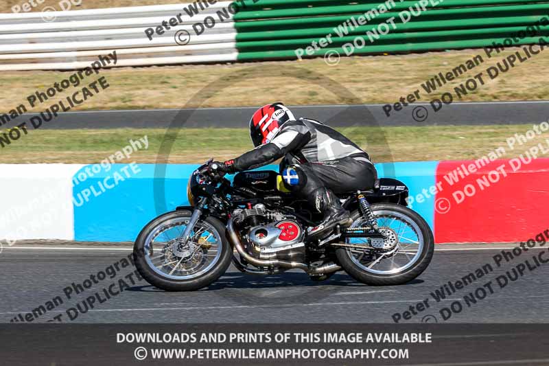 enduro digital images;event digital images;eventdigitalimages;mallory park;mallory park photographs;mallory park trackday;mallory park trackday photographs;no limits trackdays;peter wileman photography;racing digital images;trackday digital images;trackday photos