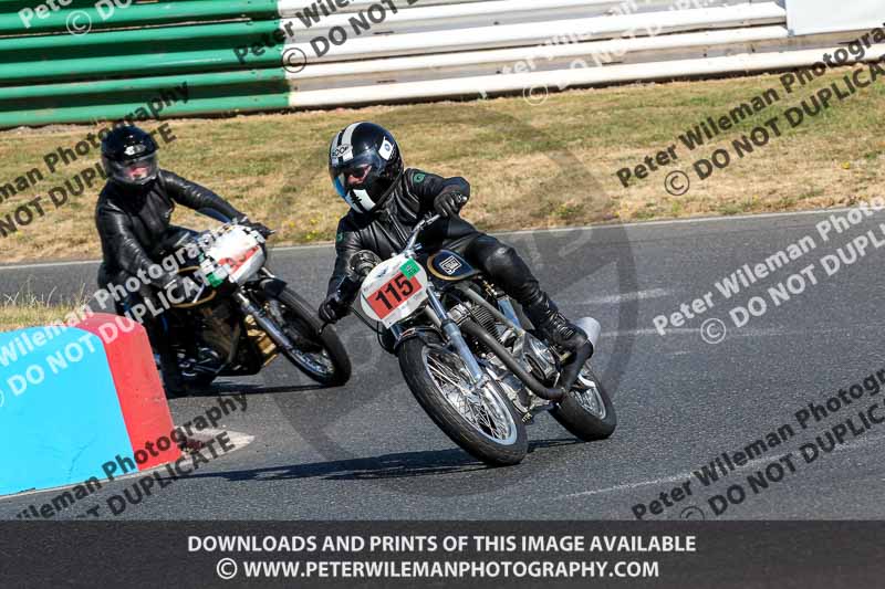 enduro digital images;event digital images;eventdigitalimages;mallory park;mallory park photographs;mallory park trackday;mallory park trackday photographs;no limits trackdays;peter wileman photography;racing digital images;trackday digital images;trackday photos