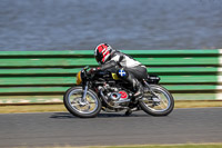enduro-digital-images;event-digital-images;eventdigitalimages;mallory-park;mallory-park-photographs;mallory-park-trackday;mallory-park-trackday-photographs;no-limits-trackdays;peter-wileman-photography;racing-digital-images;trackday-digital-images;trackday-photos