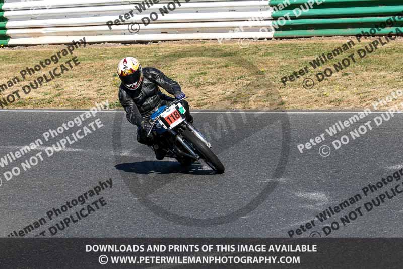 enduro digital images;event digital images;eventdigitalimages;mallory park;mallory park photographs;mallory park trackday;mallory park trackday photographs;no limits trackdays;peter wileman photography;racing digital images;trackday digital images;trackday photos