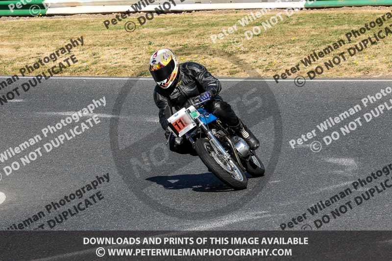 enduro digital images;event digital images;eventdigitalimages;mallory park;mallory park photographs;mallory park trackday;mallory park trackday photographs;no limits trackdays;peter wileman photography;racing digital images;trackday digital images;trackday photos