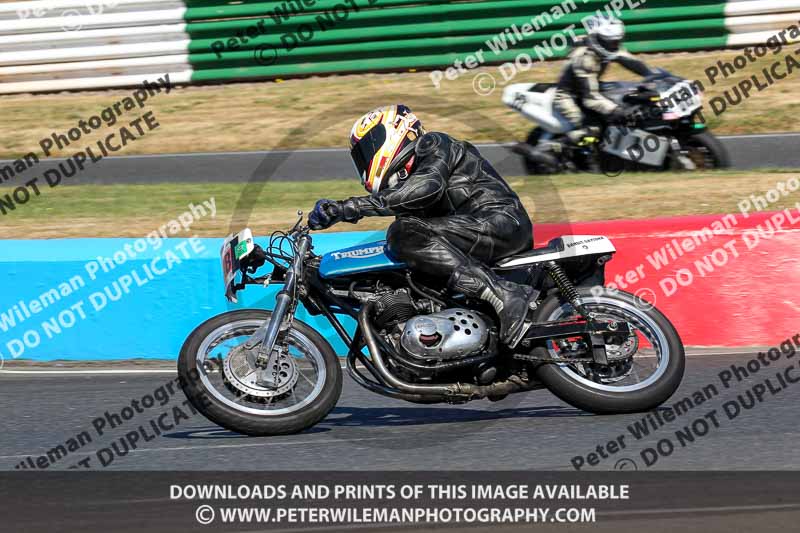enduro digital images;event digital images;eventdigitalimages;mallory park;mallory park photographs;mallory park trackday;mallory park trackday photographs;no limits trackdays;peter wileman photography;racing digital images;trackday digital images;trackday photos