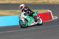 enduro-digital-images;event-digital-images;eventdigitalimages;mallory-park;mallory-park-photographs;mallory-park-trackday;mallory-park-trackday-photographs;no-limits-trackdays;peter-wileman-photography;racing-digital-images;trackday-digital-images;trackday-photos