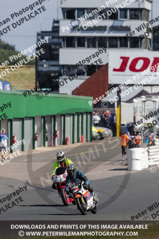 enduro digital images;event digital images;eventdigitalimages;mallory park;mallory park photographs;mallory park trackday;mallory park trackday photographs;no limits trackdays;peter wileman photography;racing digital images;trackday digital images;trackday photos