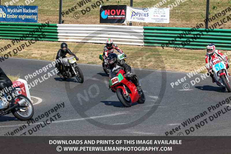 enduro digital images;event digital images;eventdigitalimages;mallory park;mallory park photographs;mallory park trackday;mallory park trackday photographs;no limits trackdays;peter wileman photography;racing digital images;trackday digital images;trackday photos