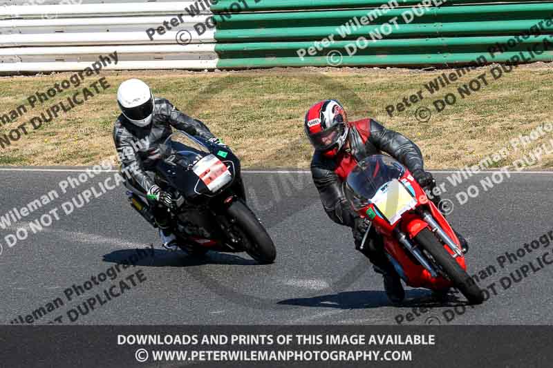 enduro digital images;event digital images;eventdigitalimages;mallory park;mallory park photographs;mallory park trackday;mallory park trackday photographs;no limits trackdays;peter wileman photography;racing digital images;trackday digital images;trackday photos