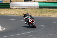 enduro-digital-images;event-digital-images;eventdigitalimages;mallory-park;mallory-park-photographs;mallory-park-trackday;mallory-park-trackday-photographs;no-limits-trackdays;peter-wileman-photography;racing-digital-images;trackday-digital-images;trackday-photos