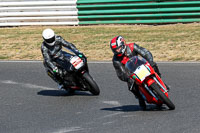 enduro-digital-images;event-digital-images;eventdigitalimages;mallory-park;mallory-park-photographs;mallory-park-trackday;mallory-park-trackday-photographs;no-limits-trackdays;peter-wileman-photography;racing-digital-images;trackday-digital-images;trackday-photos