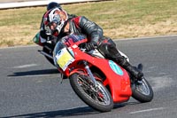 enduro-digital-images;event-digital-images;eventdigitalimages;mallory-park;mallory-park-photographs;mallory-park-trackday;mallory-park-trackday-photographs;no-limits-trackdays;peter-wileman-photography;racing-digital-images;trackday-digital-images;trackday-photos