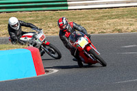 enduro-digital-images;event-digital-images;eventdigitalimages;mallory-park;mallory-park-photographs;mallory-park-trackday;mallory-park-trackday-photographs;no-limits-trackdays;peter-wileman-photography;racing-digital-images;trackday-digital-images;trackday-photos
