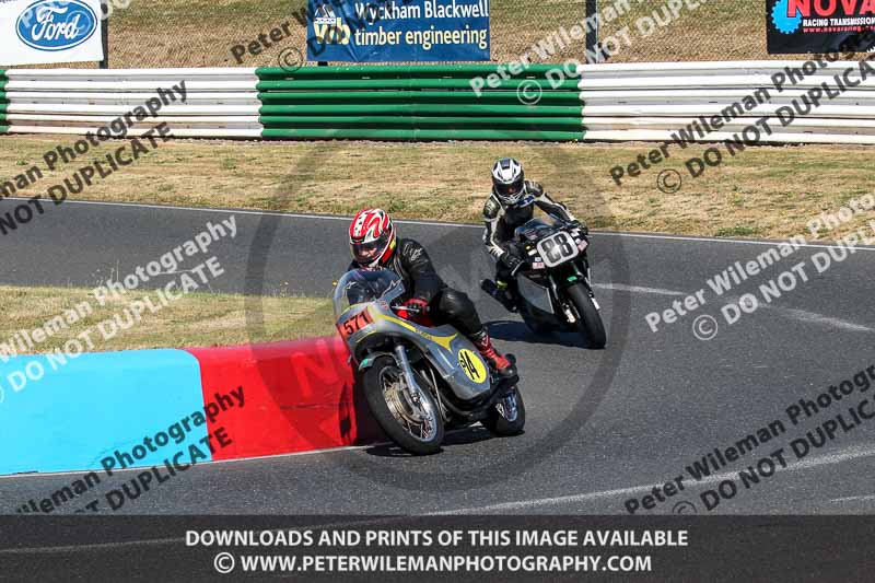 enduro digital images;event digital images;eventdigitalimages;mallory park;mallory park photographs;mallory park trackday;mallory park trackday photographs;no limits trackdays;peter wileman photography;racing digital images;trackday digital images;trackday photos