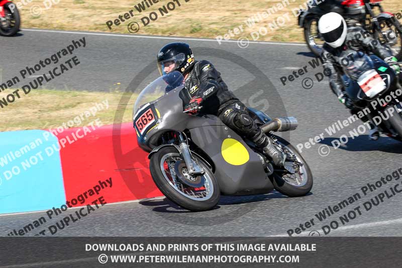 enduro digital images;event digital images;eventdigitalimages;mallory park;mallory park photographs;mallory park trackday;mallory park trackday photographs;no limits trackdays;peter wileman photography;racing digital images;trackday digital images;trackday photos