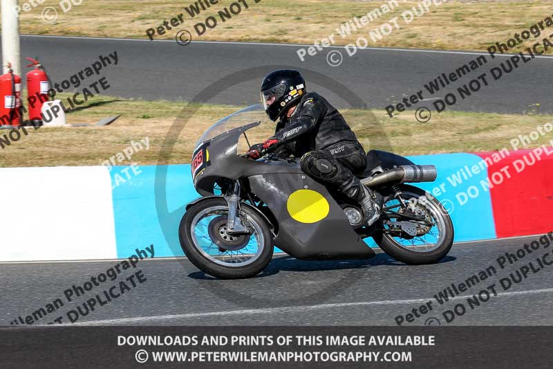 enduro digital images;event digital images;eventdigitalimages;mallory park;mallory park photographs;mallory park trackday;mallory park trackday photographs;no limits trackdays;peter wileman photography;racing digital images;trackday digital images;trackday photos