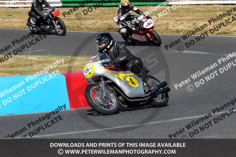 enduro digital images;event digital images;eventdigitalimages;mallory park;mallory park photographs;mallory park trackday;mallory park trackday photographs;no limits trackdays;peter wileman photography;racing digital images;trackday digital images;trackday photos