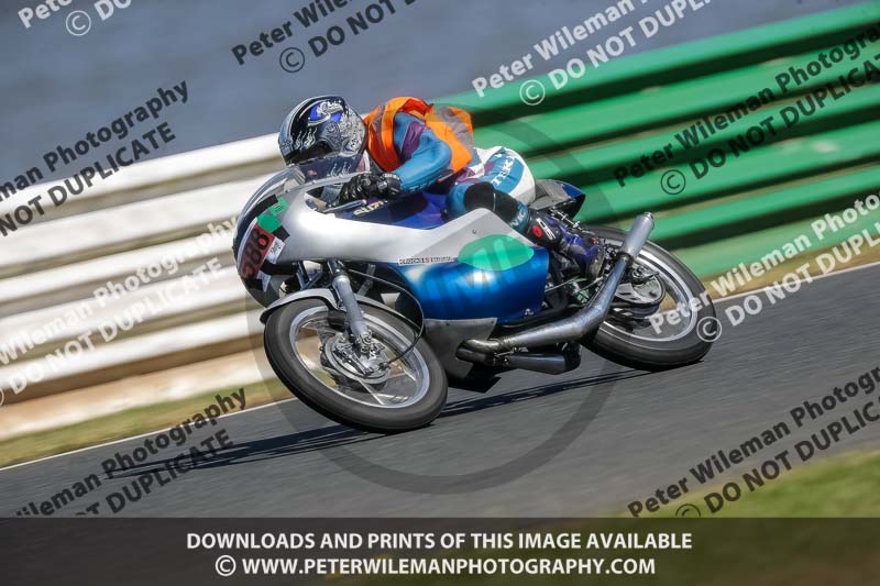 enduro digital images;event digital images;eventdigitalimages;mallory park;mallory park photographs;mallory park trackday;mallory park trackday photographs;no limits trackdays;peter wileman photography;racing digital images;trackday digital images;trackday photos