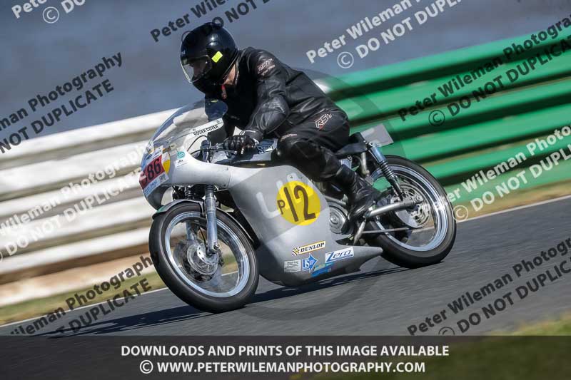 enduro digital images;event digital images;eventdigitalimages;mallory park;mallory park photographs;mallory park trackday;mallory park trackday photographs;no limits trackdays;peter wileman photography;racing digital images;trackday digital images;trackday photos