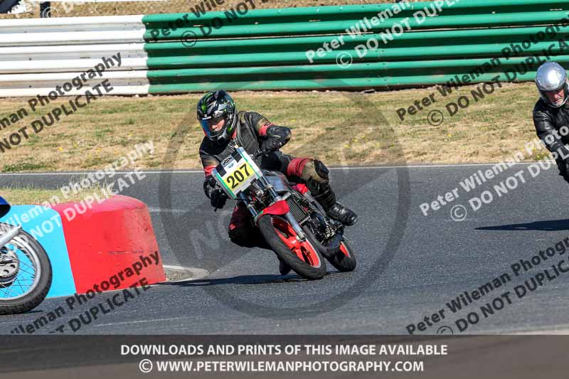 enduro digital images;event digital images;eventdigitalimages;mallory park;mallory park photographs;mallory park trackday;mallory park trackday photographs;no limits trackdays;peter wileman photography;racing digital images;trackday digital images;trackday photos