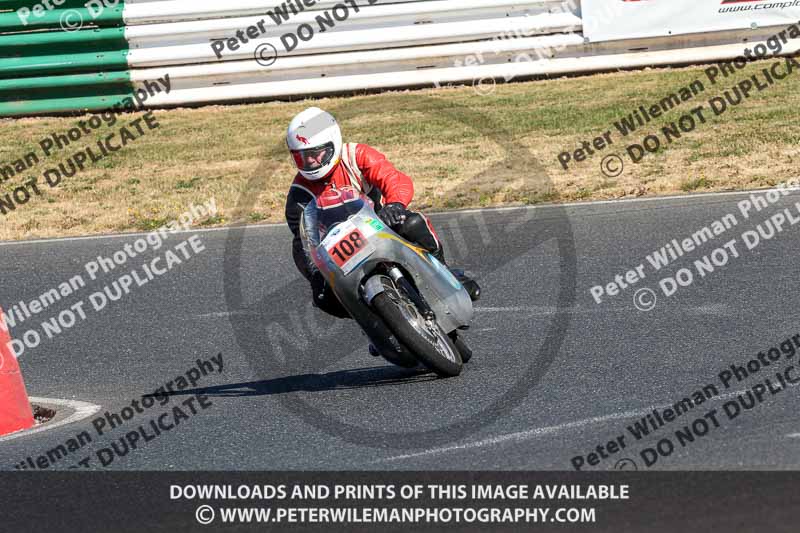 enduro digital images;event digital images;eventdigitalimages;mallory park;mallory park photographs;mallory park trackday;mallory park trackday photographs;no limits trackdays;peter wileman photography;racing digital images;trackday digital images;trackday photos