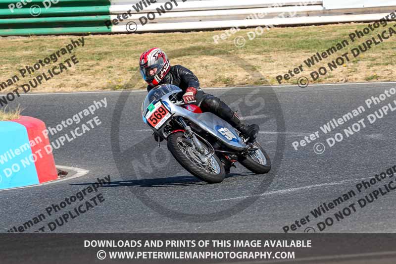 enduro digital images;event digital images;eventdigitalimages;mallory park;mallory park photographs;mallory park trackday;mallory park trackday photographs;no limits trackdays;peter wileman photography;racing digital images;trackday digital images;trackday photos