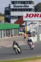 enduro-digital-images;event-digital-images;eventdigitalimages;mallory-park;mallory-park-photographs;mallory-park-trackday;mallory-park-trackday-photographs;no-limits-trackdays;peter-wileman-photography;racing-digital-images;trackday-digital-images;trackday-photos