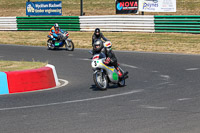 enduro-digital-images;event-digital-images;eventdigitalimages;mallory-park;mallory-park-photographs;mallory-park-trackday;mallory-park-trackday-photographs;no-limits-trackdays;peter-wileman-photography;racing-digital-images;trackday-digital-images;trackday-photos